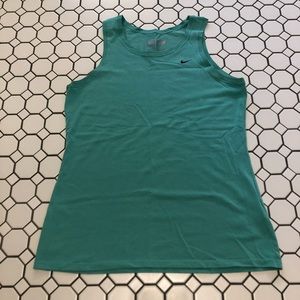 Women’s Nike Tank Top (size XL)